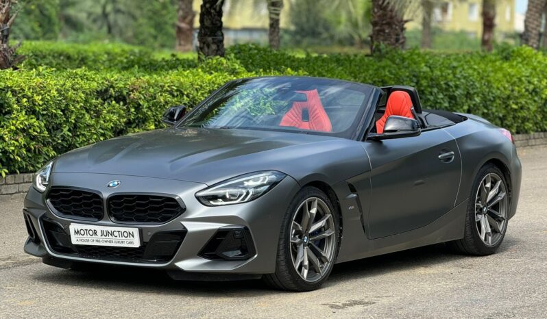 
								BMW Z4 M40i full									