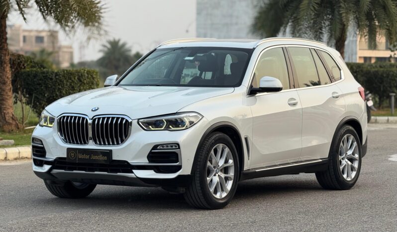 
								BMW X5 MSPORT full									