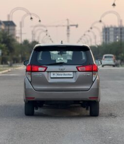 
										TOYOTA INNOVA CRYSTA Z MT 2.8 full									