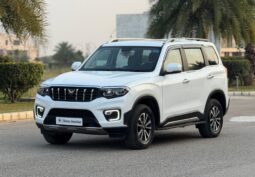 
										MAHINDRA SCORPIO-N Z8 AT 4X2 full									