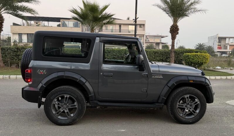 
								MAHINDRA THAR 4X4 AT full									