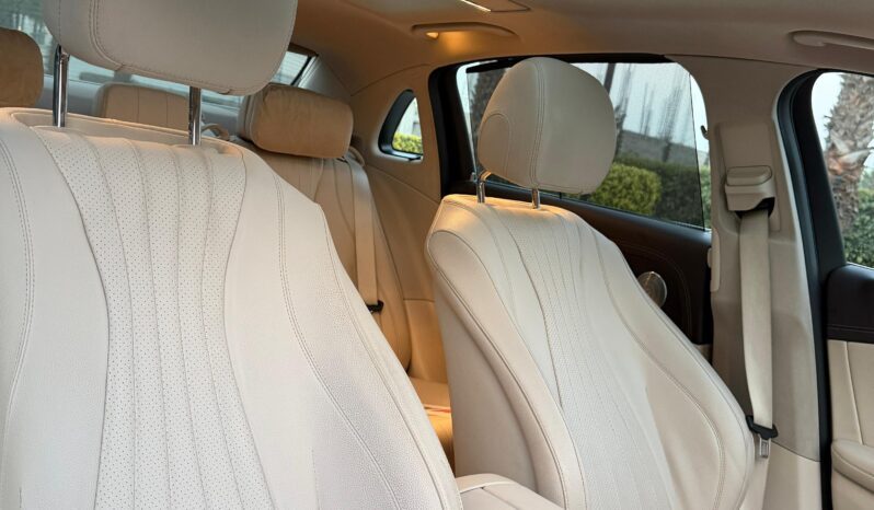 
								MERCEDES-BENZ E350D full									