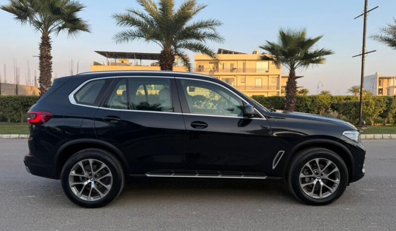 
								BMW X5 full									