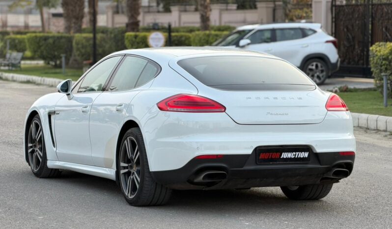 
								PORSCHE PANAMERA 3.0 full									
