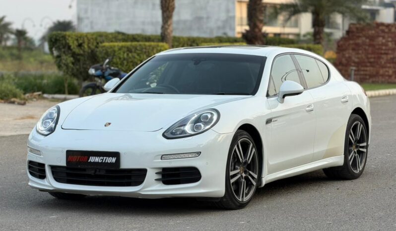
								PORSCHE PANAMERA 3.0 full									