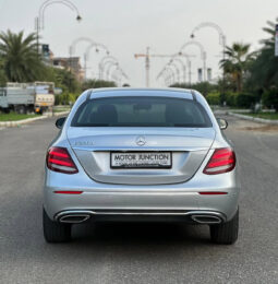 MERCEDES-BENZ E220D