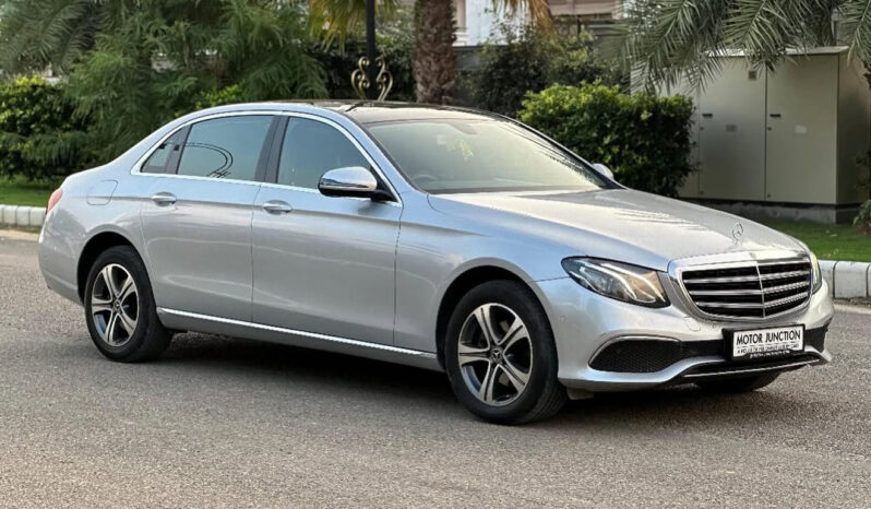 
								MERCEDES-BENZ E220D full									