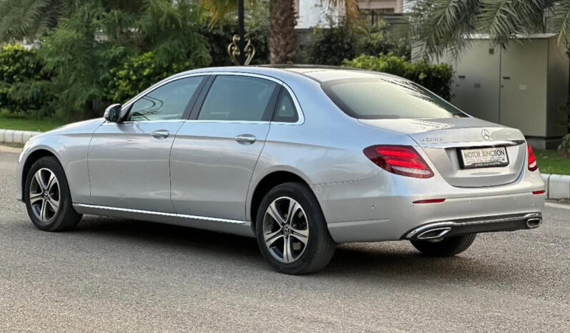 
								MERCEDES-BENZ E220D full									