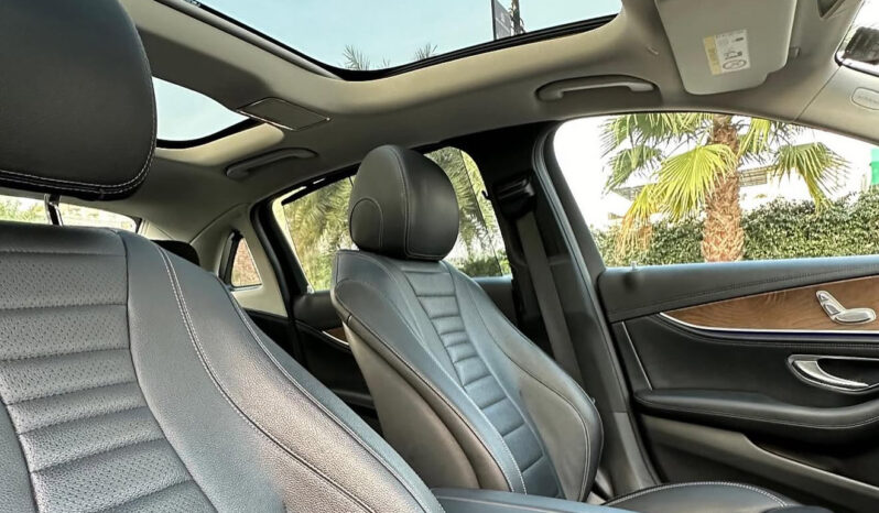 
								MERCEDES-BENZ E220D full									