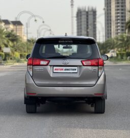 TOYOTA INNOVA CRYSTA 2.7 Z