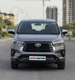TOYOTA INNOVA CRYSTA 2.7 Z